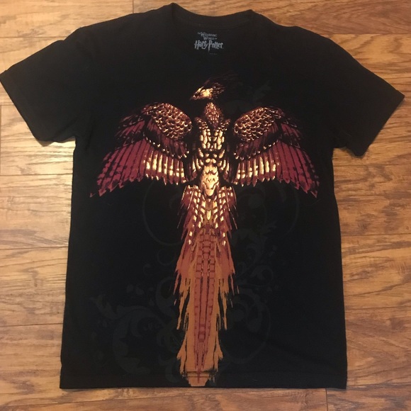 Warner Bros. Tops - Harry Potter Phoenix Black T-shirt Warner Bros. Tops - Harry Potter Phoenix Black T-shirt